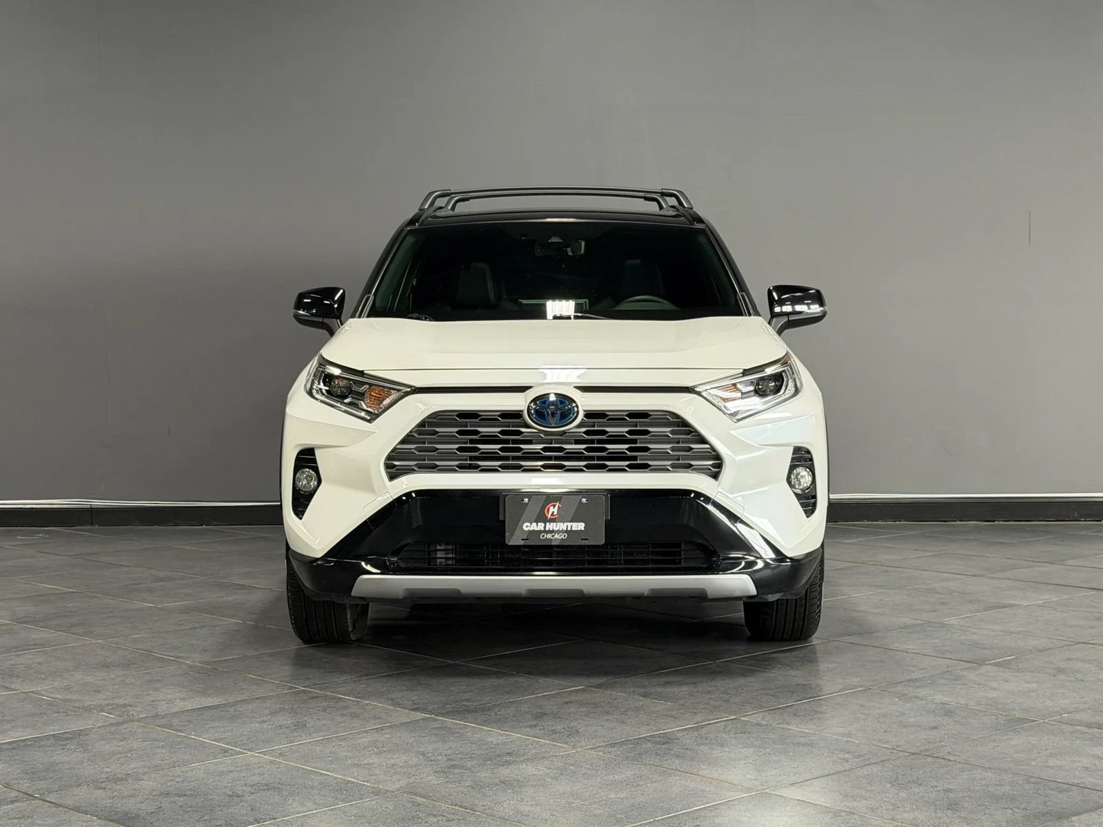 Used 2019 Toyota RAV4 XSE w/ Carpet Mat Package AWD/4WD image 2