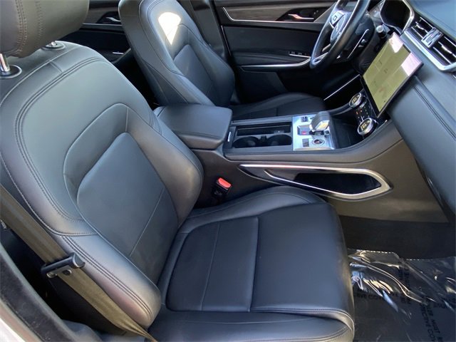 Used 2021 Jaguar F-PACE image 18