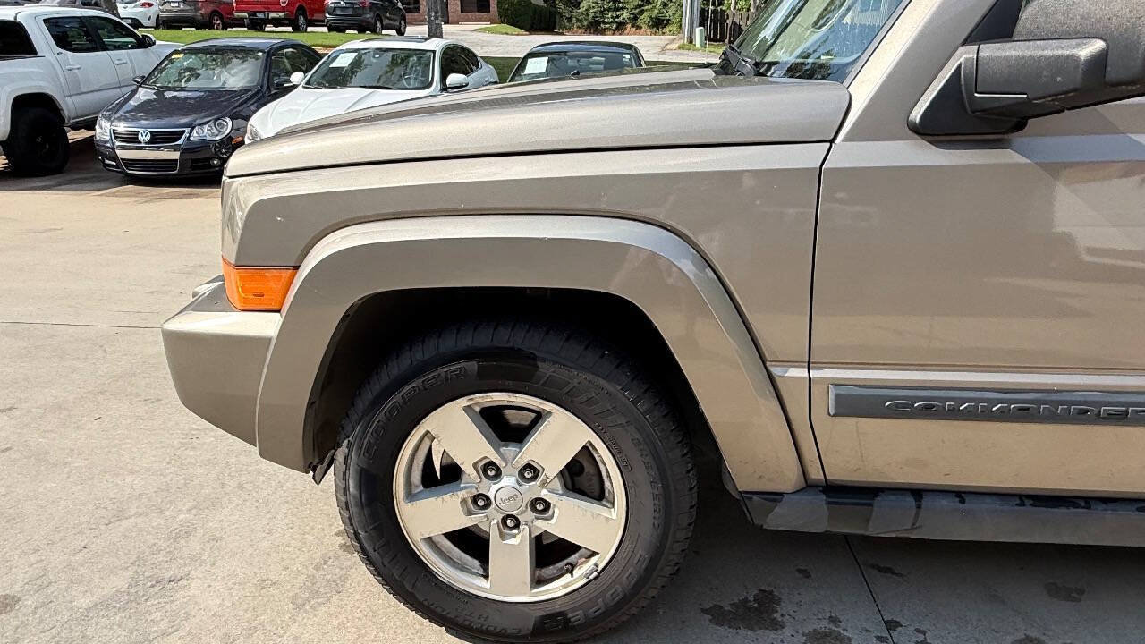 Used 2006 Jeep Commander 2WD image 25