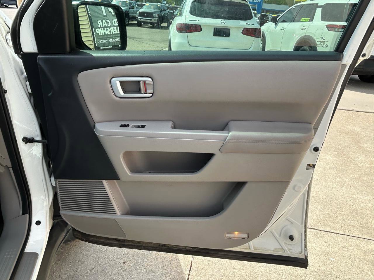 Used 2015 Honda Pilot EX-L image 17
