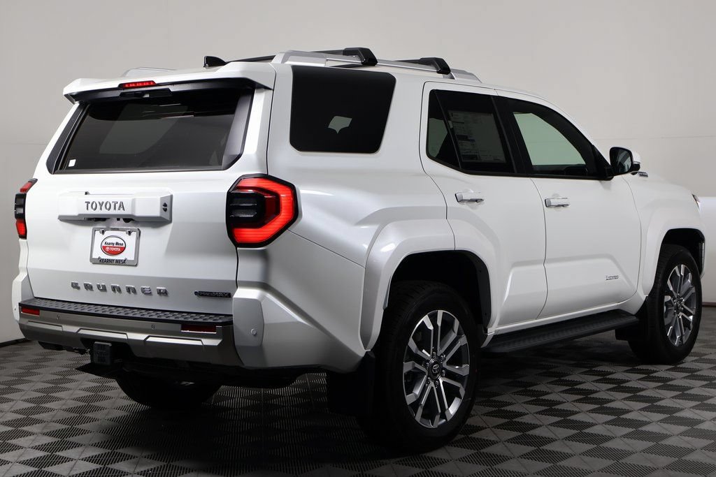 Used 2026 Toyota 4Runner Limited w/ Tow Technology Package AWD/4WD image 2