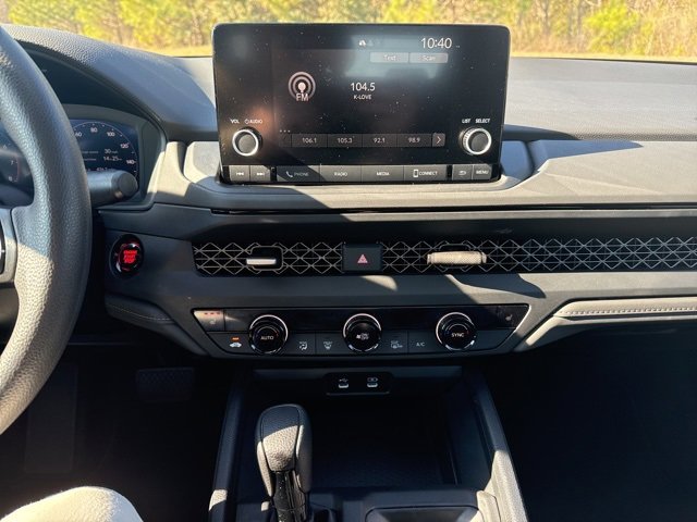 Used 2023 Honda Accord EX image 21