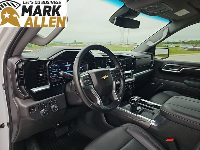 Used 2025 Chevrolet Silverado 1500 LTZ AWD/4WD image 10
