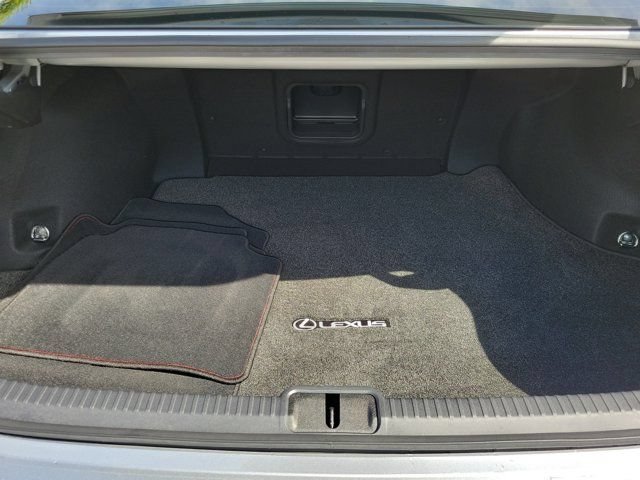 Used 2024 Lexus ES 350 F Sport w/ Accessory Package (Z2) FWD image 6