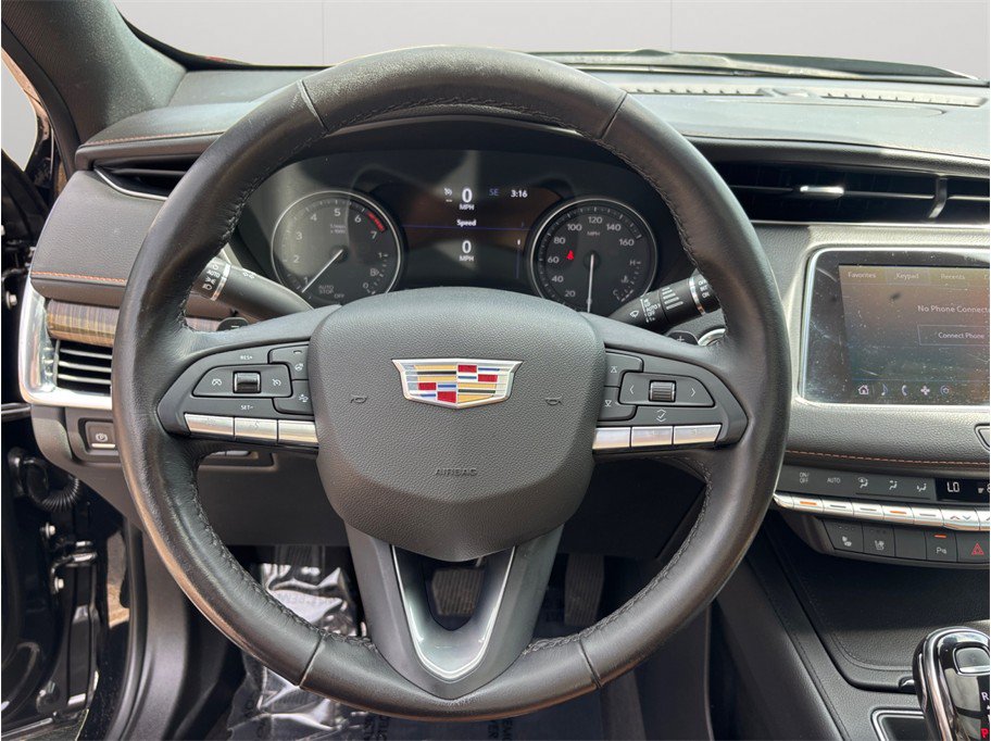 Used 2020 Cadillac XT4 Premium Luxury FWD image 27