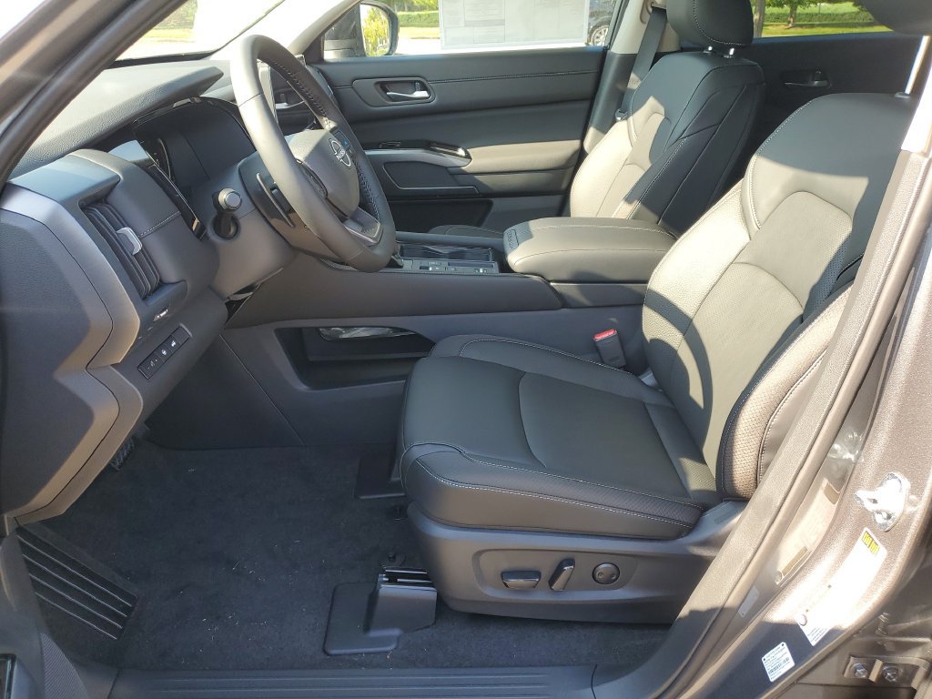 New 2026 Nissan Pathfinder SL FWD image 20