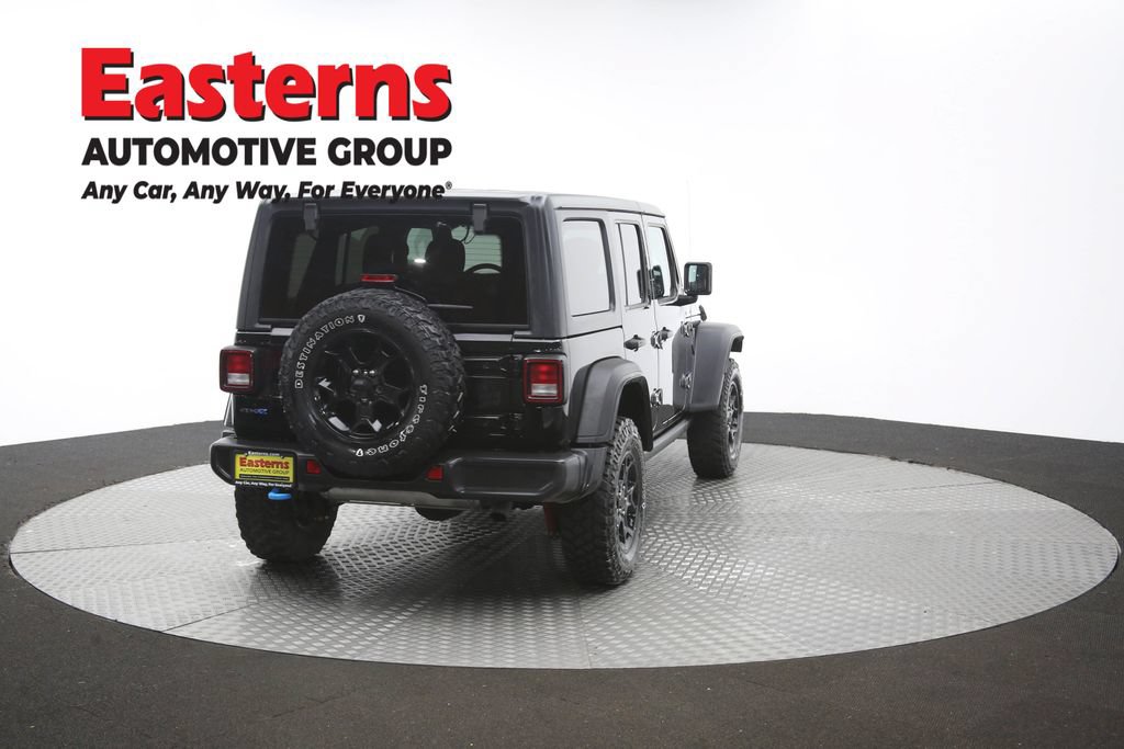 Used 2023 Jeep Wrangler Unlimited w/ Cold Weather Group AWD/4WD image 39