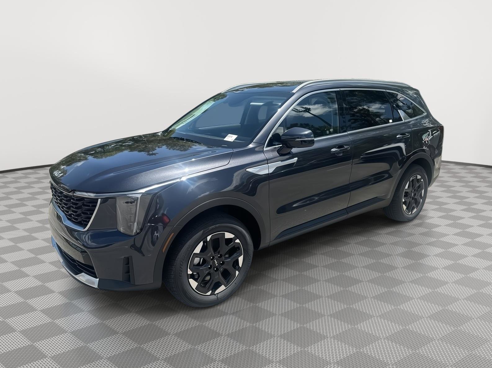 New 2025 Kia Sorento S