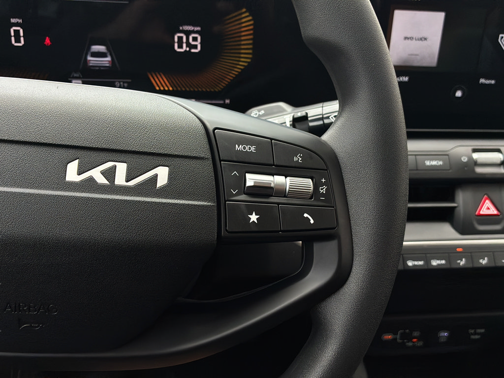 New 2026 Kia K4 FWD image 27