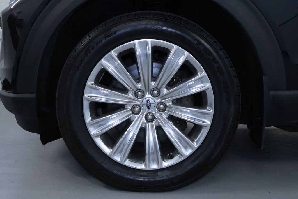 Used 2021 Ford Explorer Limited image 39