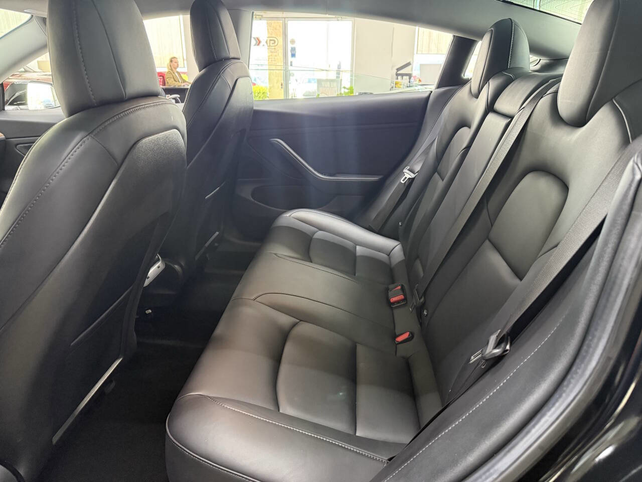 Used 2018 Tesla Model 3 Long Range image 13