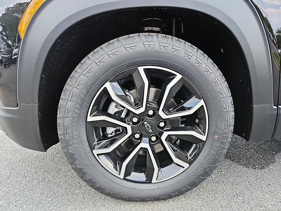 New 2026 Chevrolet TrailBlazer ACTIV w/ Convenience Package FWD image 8