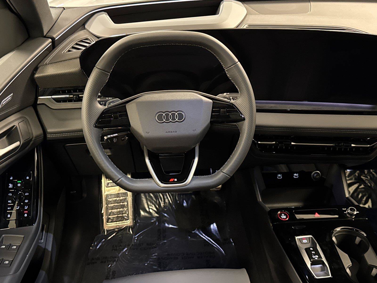 New 2027 Audi SQ6 e-tron Premium Plus AWD/4WD image 13