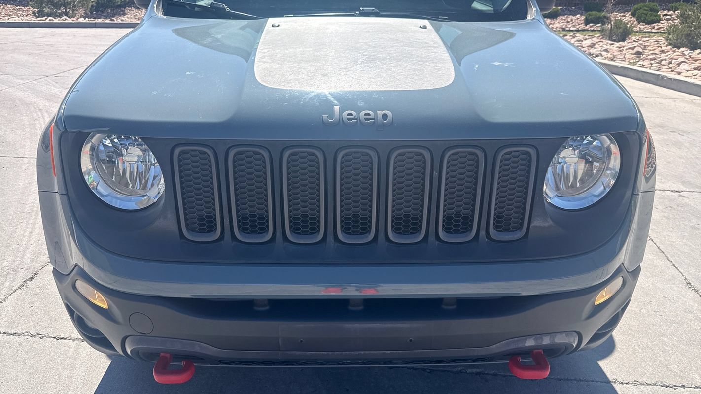 Used 2016 Jeep Renegade Trailhawk AWD/4WD image 12