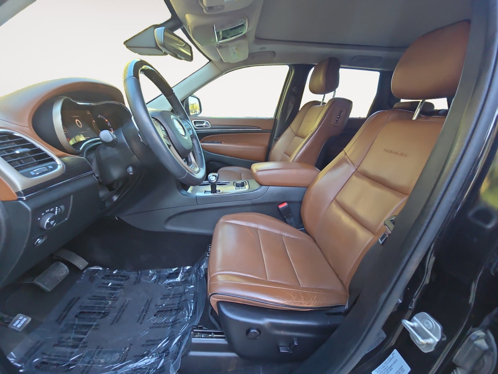 Used 2015 Jeep Grand Cherokee Summit w/ Platinum Series Group image 22