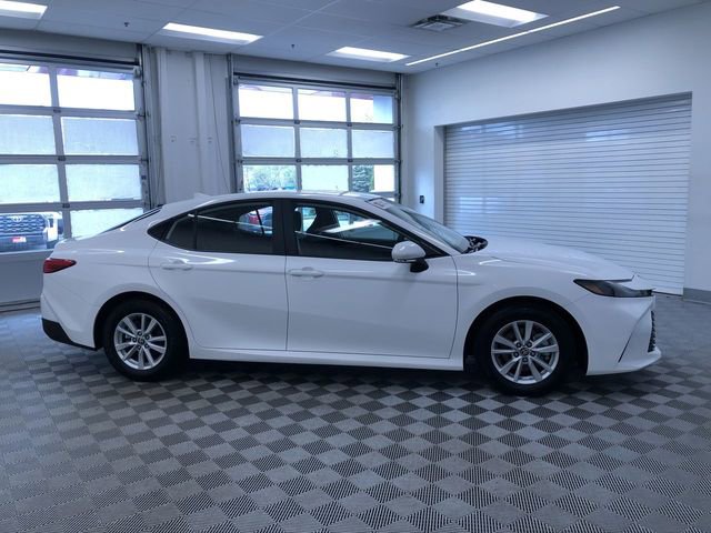 Certified 2026 Toyota Camry LE FWD image 33