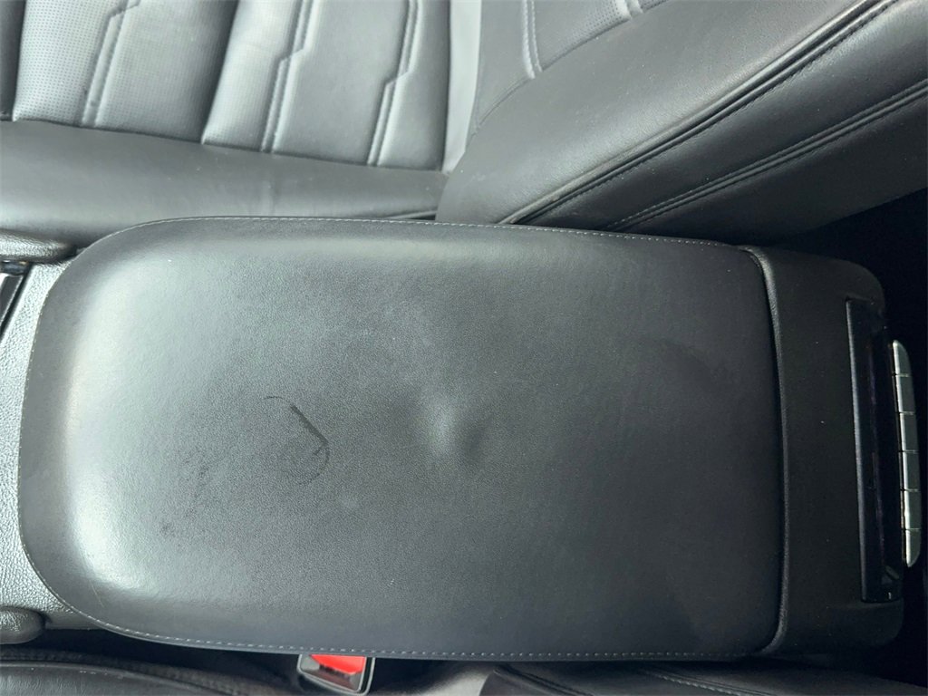 Used 2017 Cadillac XT5 Platinum image 32