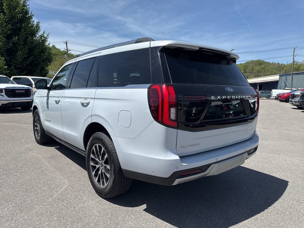 Used 2025 Ford Expedition Platinum AWD/4WD image 4