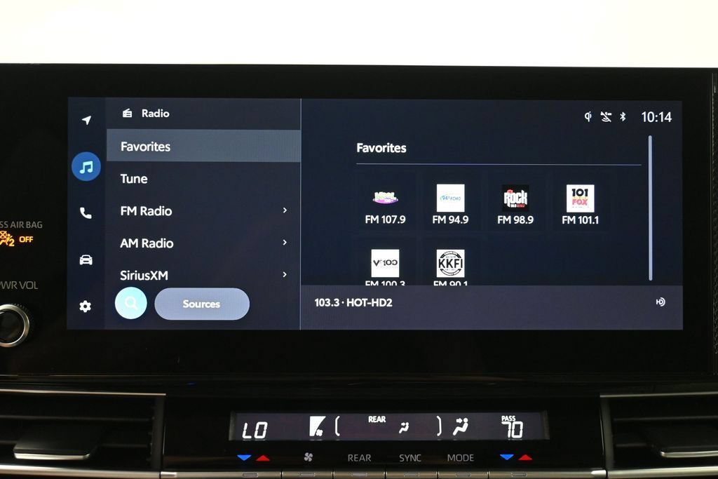 Certified 2025 Toyota Sienna XLE w/ XLE Plus Package AWD/4WD image 19