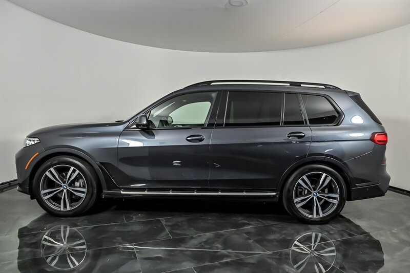 Used 2020 BMW X7 xDrive40i w/ M Sport Package AWD/4WD image 6