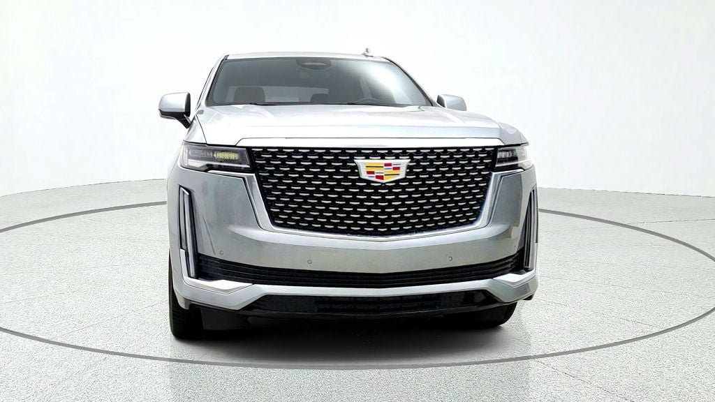 Used 2024 Cadillac Escalade ESV Premium Luxury w/ Performance Package AWD/4WD image 2