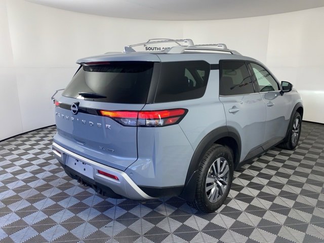 Used 2022 Nissan Pathfinder SL image 9