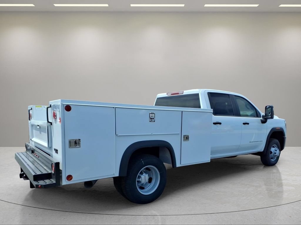 New 2026 GMC Sierra 3500 Pro w/ Convenience Package AWD/4WD image 3