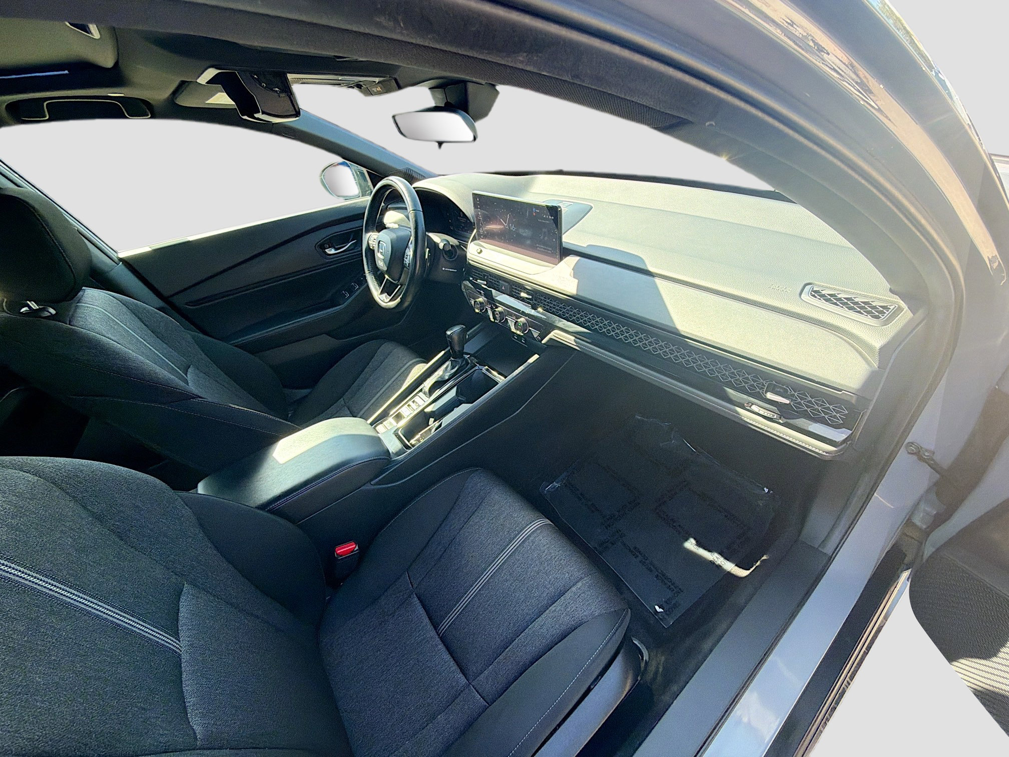 Used 2024 Honda Accord Sport image 31