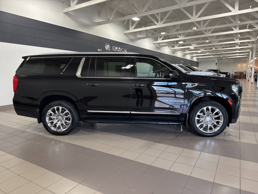 Used 2021 GMC Yukon XL SLT w/ SLT Premium Package AWD/4WD image 6