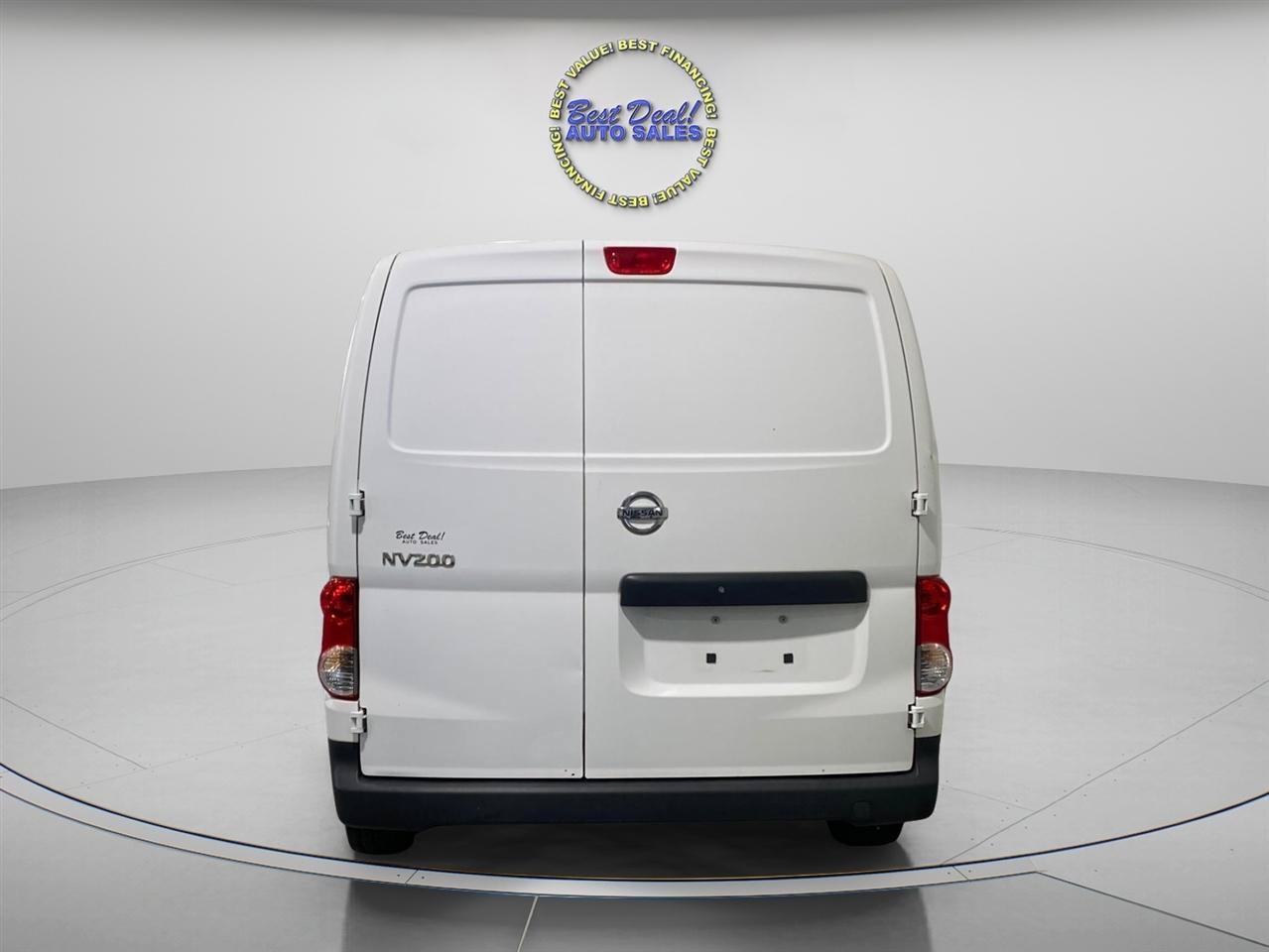 Used 2014 Nissan NV200 S FWD image 4