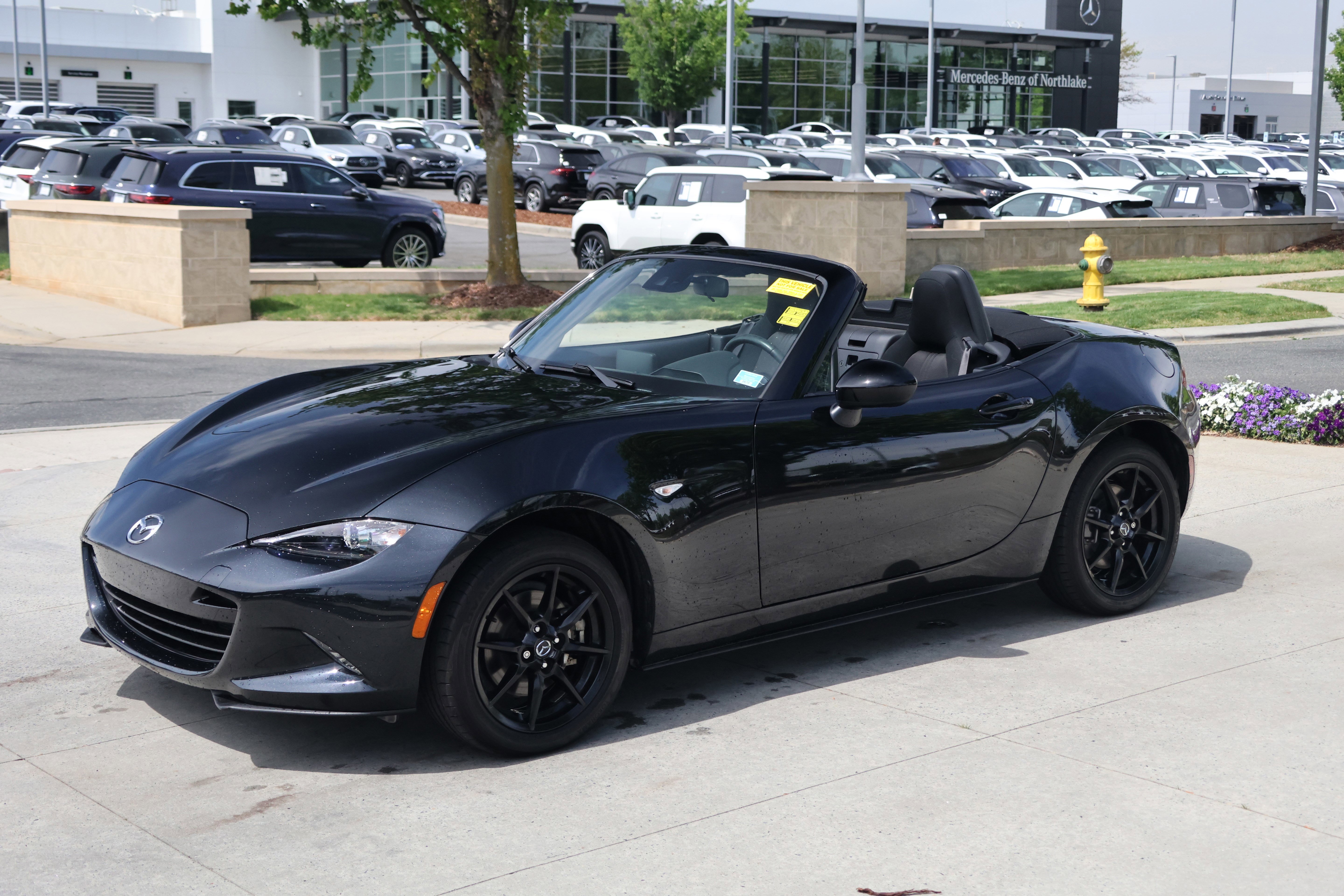 Used 2023 MAZDA MX-5 Miata Sport image 5