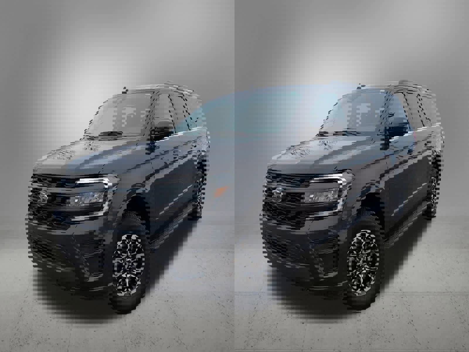 Used 2024 Ford Expedition Max XLT image 1