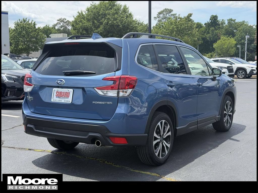 Certified 2022 Subaru Forester Limited AWD/4WD image 2