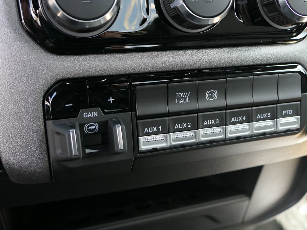 New 2026 RAM 4500 Tradesman w/ Chrome Appearance Group image 12