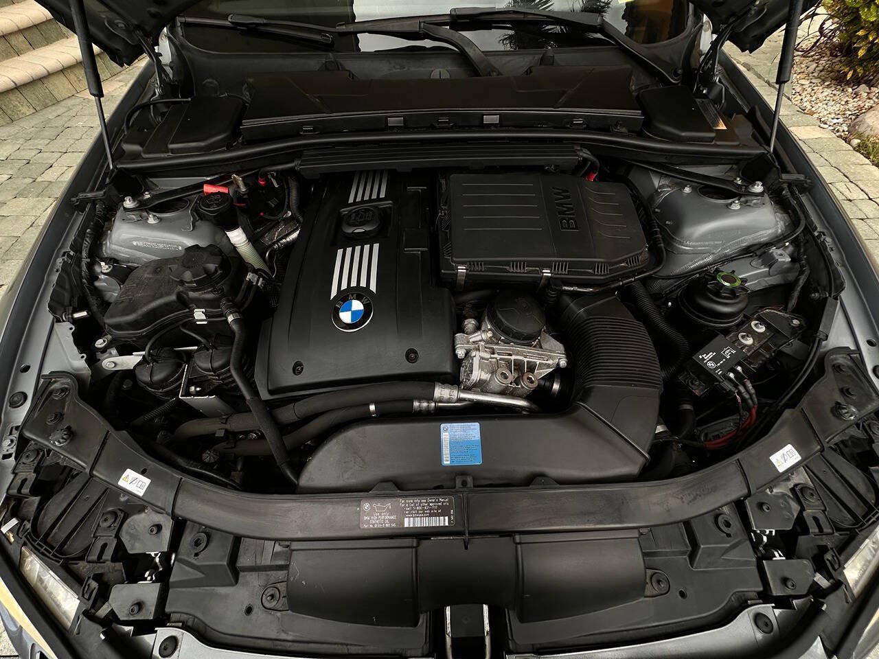 Used 2011 BMW 335is Coupe RWD image 9