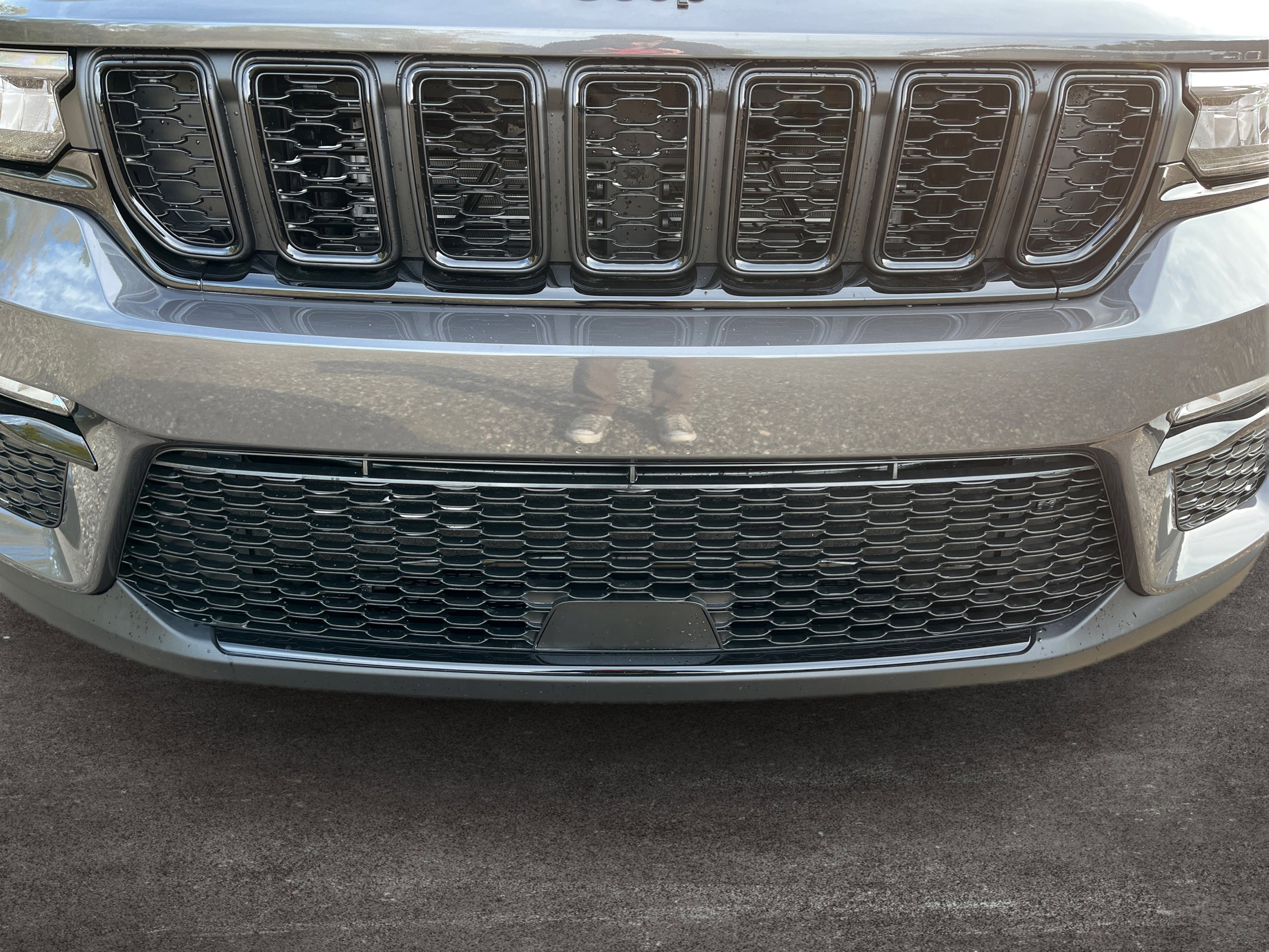 New 2025 Jeep Grand Cherokee Limited w/ Black Appearance Package image 26