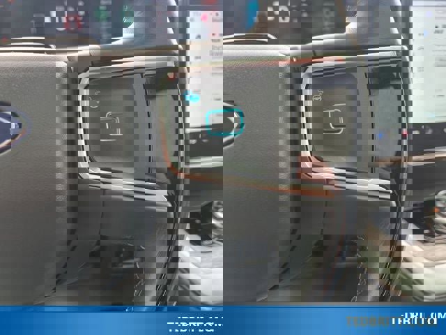 Certified 2025 Ford Expedition Max Platinum image 30