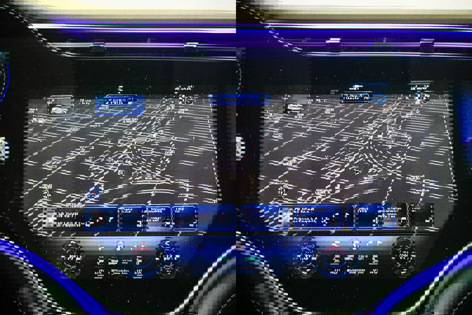 Used 2023 Mercedes-Benz EQS 580 4MATIC Sedan image 14