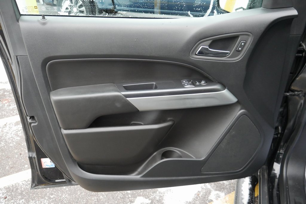 Used 2022 Chevrolet Colorado LT image 27
