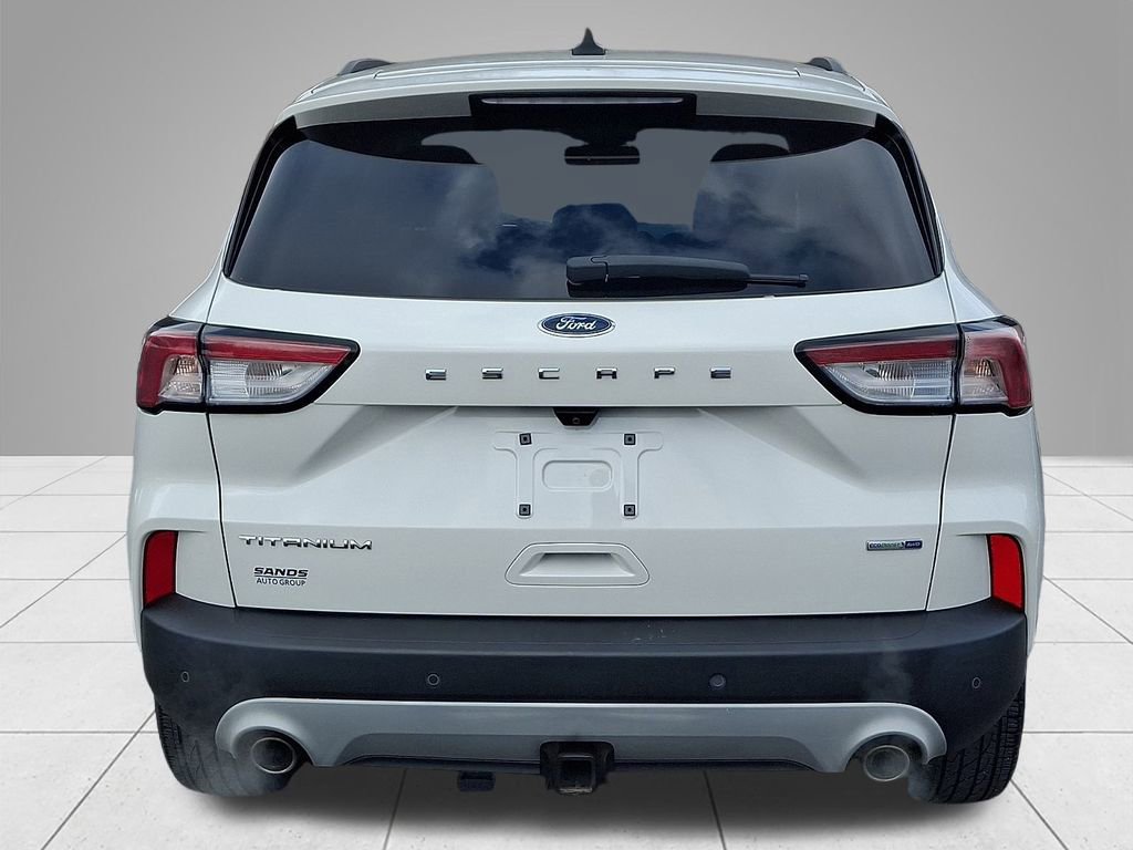 Certified 2020 Ford Escape Titanium image 5