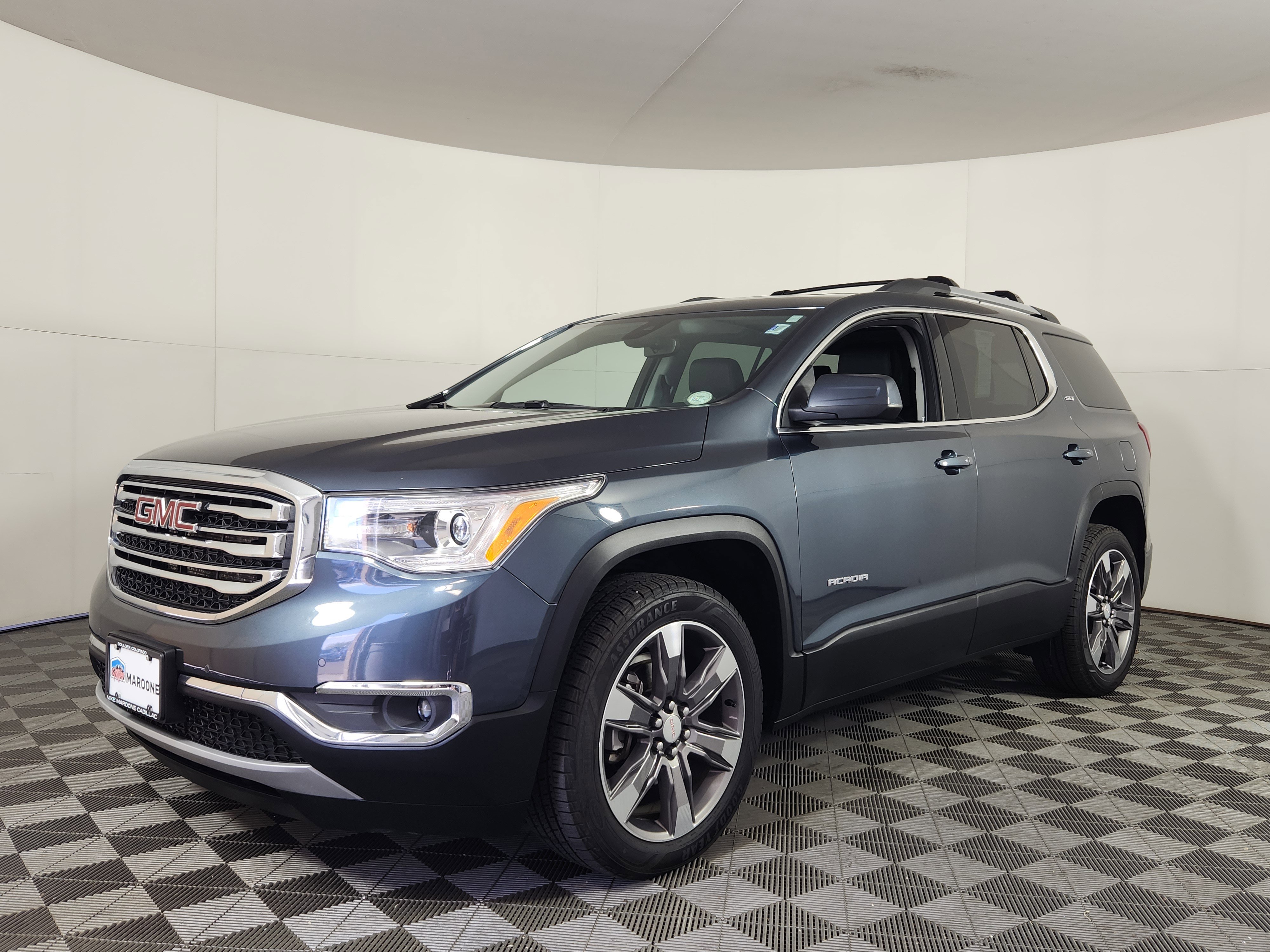 Used 2019 GMC Acadia SLT w/ LPO, Floor Liner Package image 3