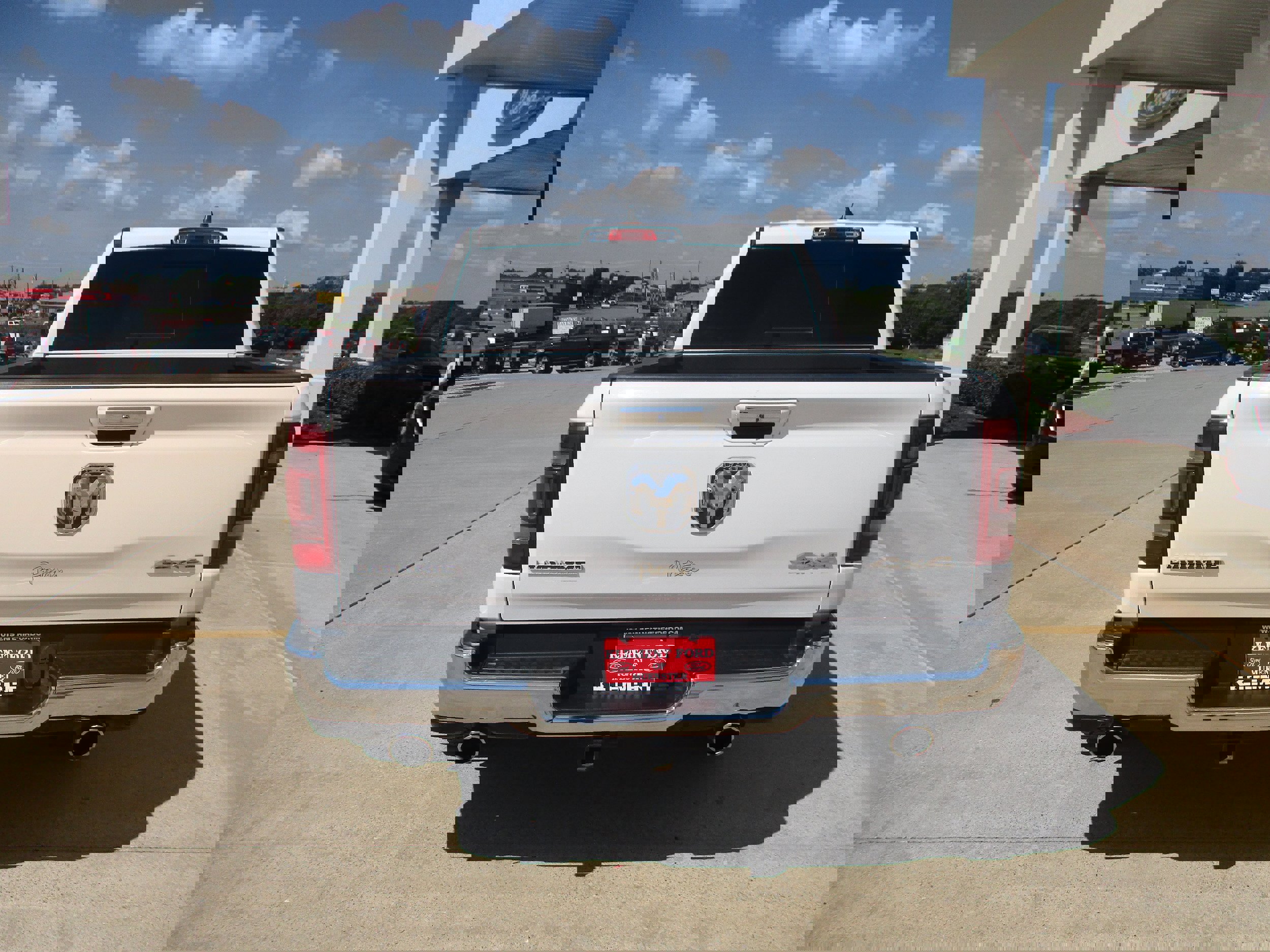 Used 2020 RAM 1500 Laramie image 7