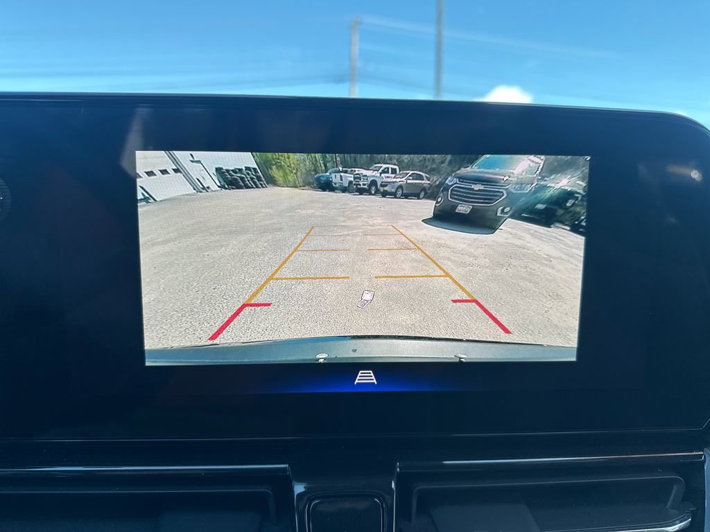 Used 2025 Chevrolet TrailBlazer ACTIV w/ Driver Confidence Package AWD/4WD image 18