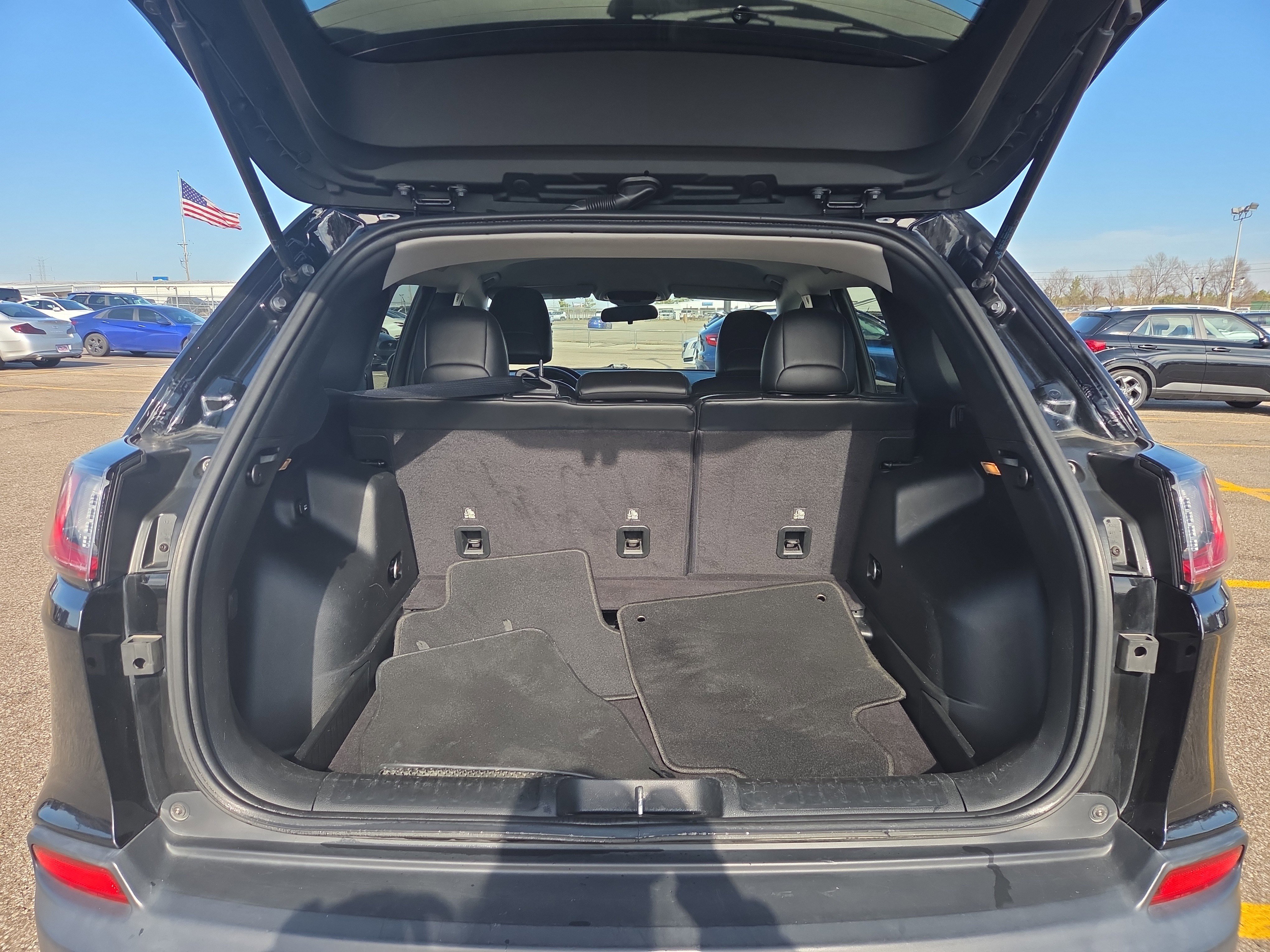 Certified 2020 Jeep Cherokee Latitude Plus image 9