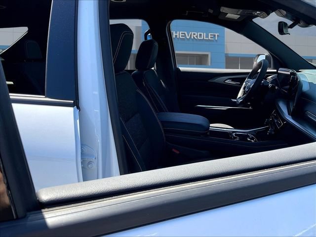 New 2026 Chevrolet Traverse LT w/ Driver Confidence Package FWD image 13