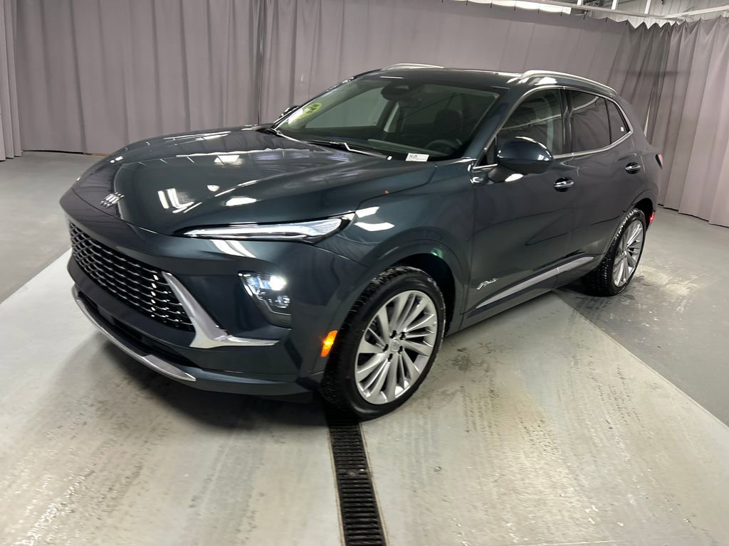 New 2026 Buick Envision Avenir image 3