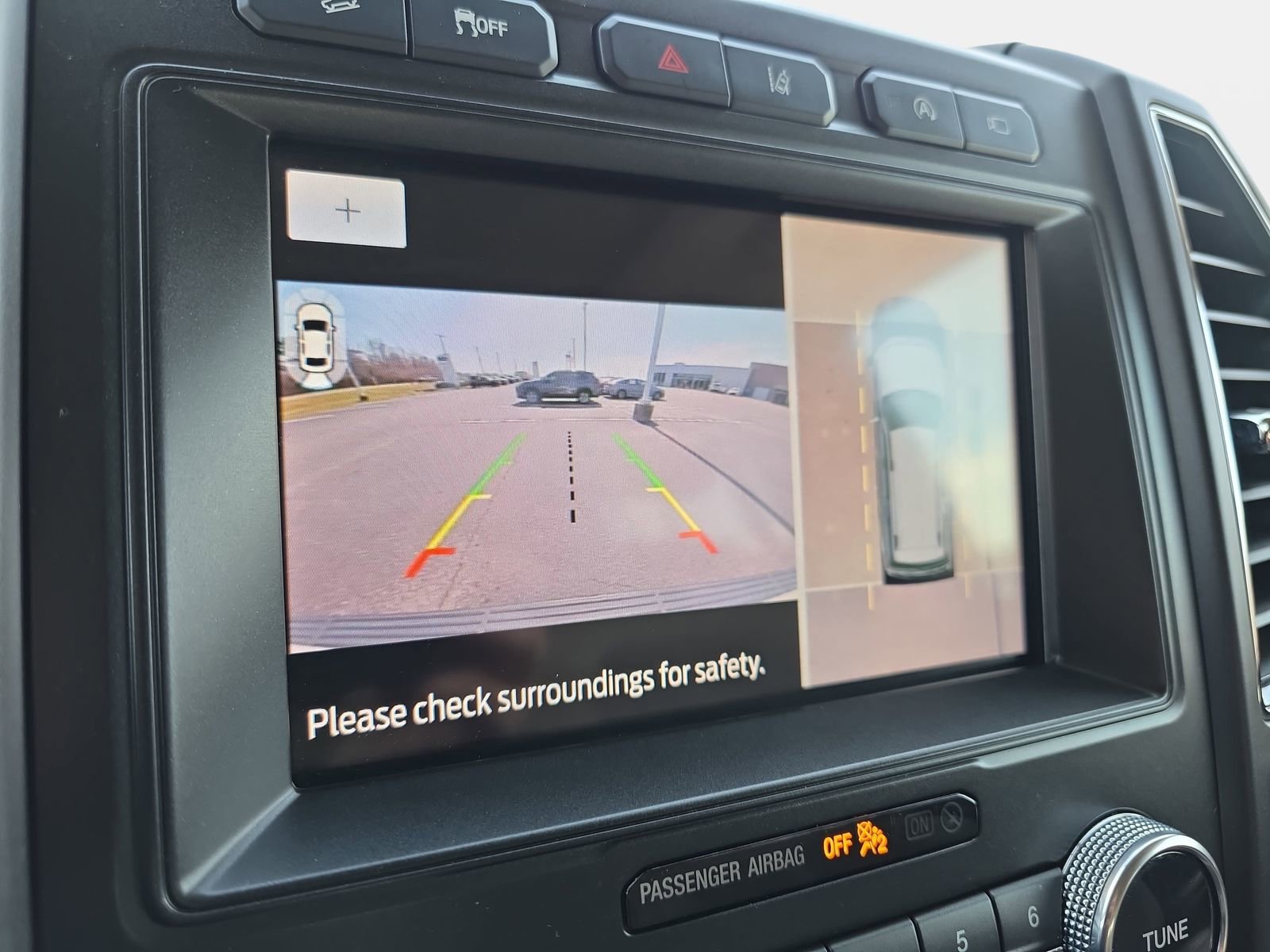 Used 2021 Ford Expedition Limited image 23