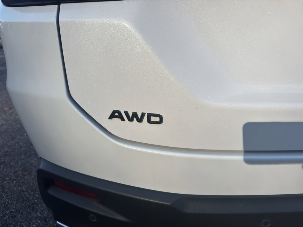 Used 2025 Honda Pilot Black Edition image 26