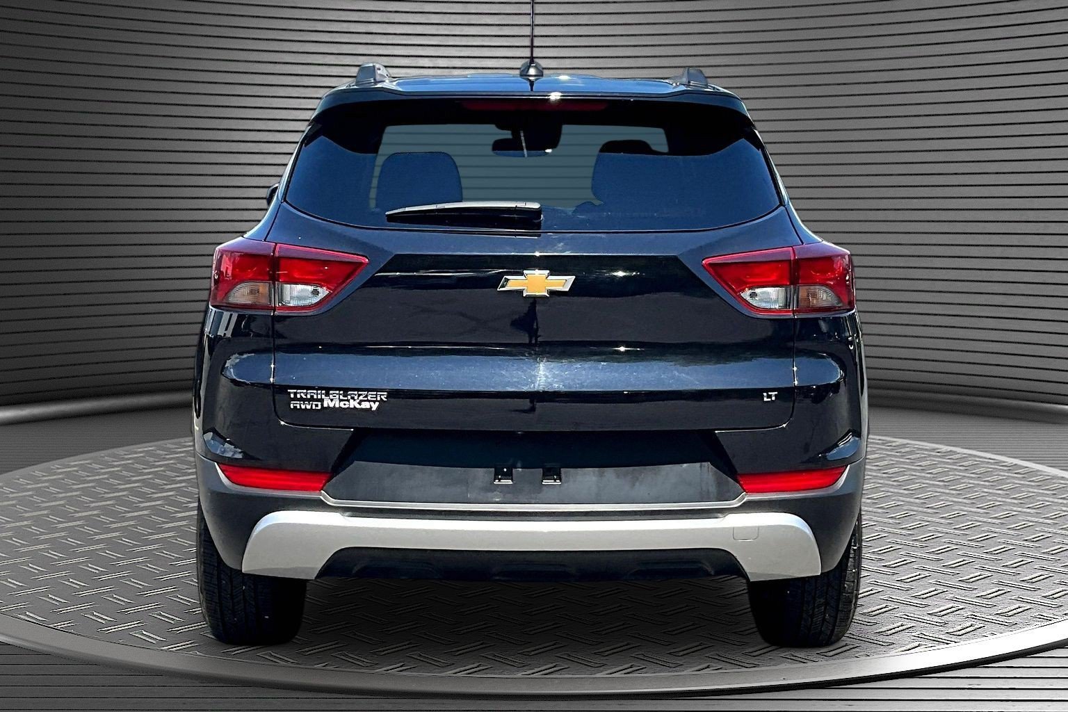 Used 2023 Chevrolet TrailBlazer LT w/ Convenience Package AWD/4WD image 5
