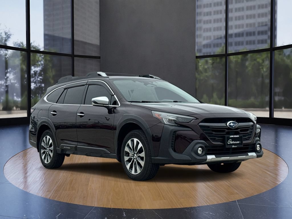 Used 2023 Subaru Outback Touring XT AWD/4WD image 1